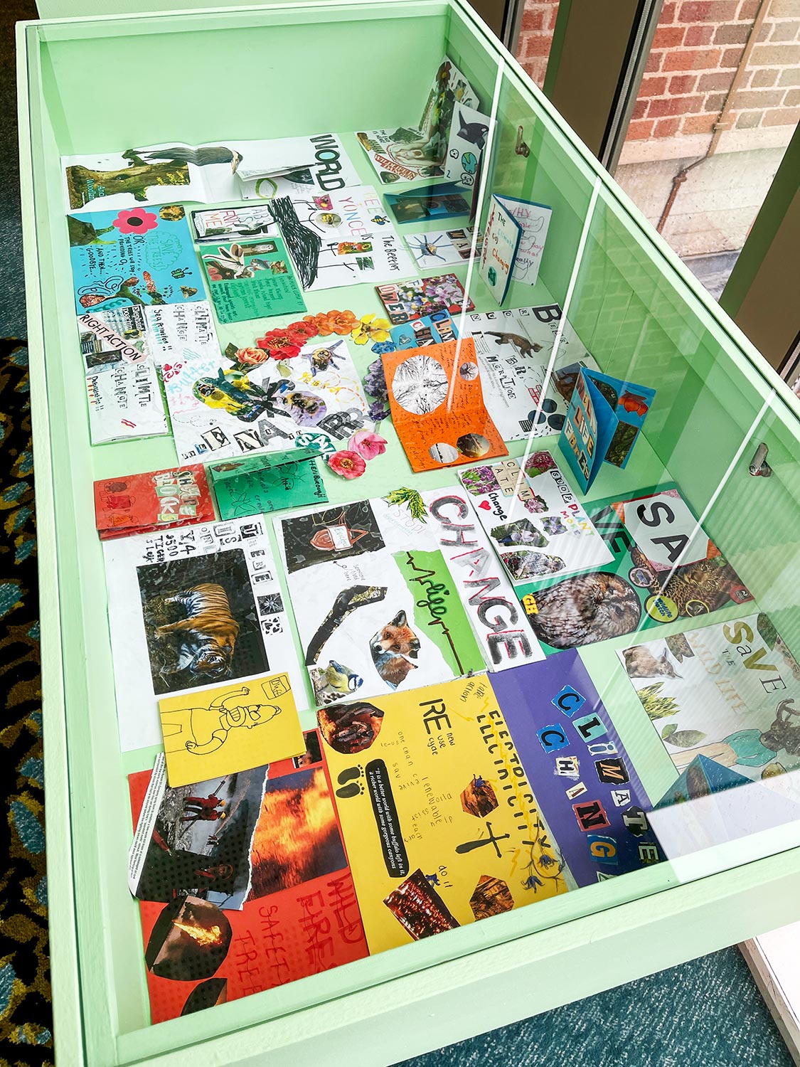 MAC_Zines_02